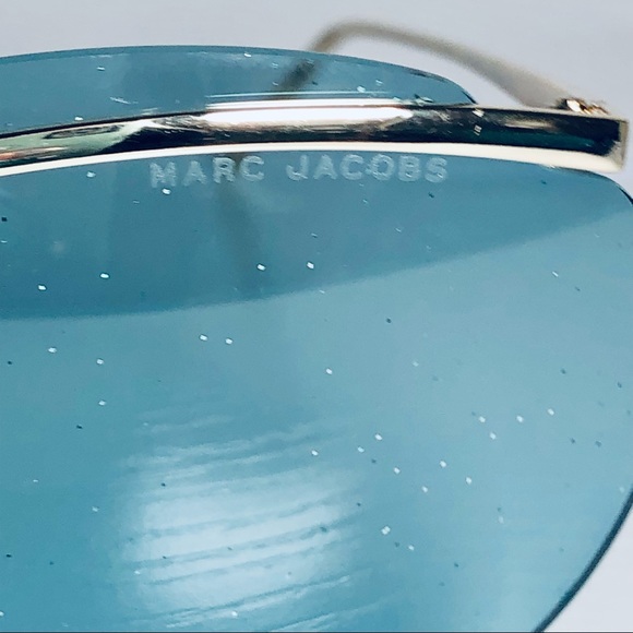 πMarc Jacobs Sunglasses - Picture 10 of 15